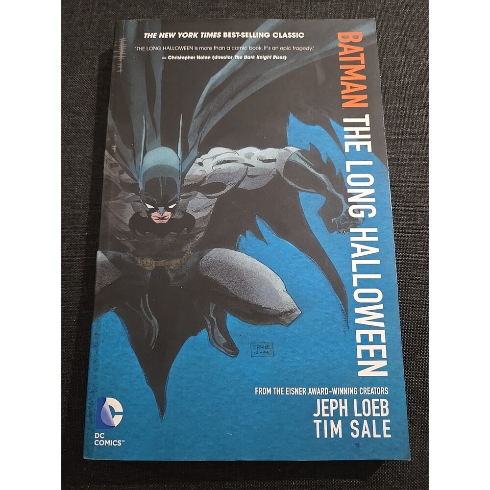 Batman: The Long Halloween (DC Comics, 2011) Paperback